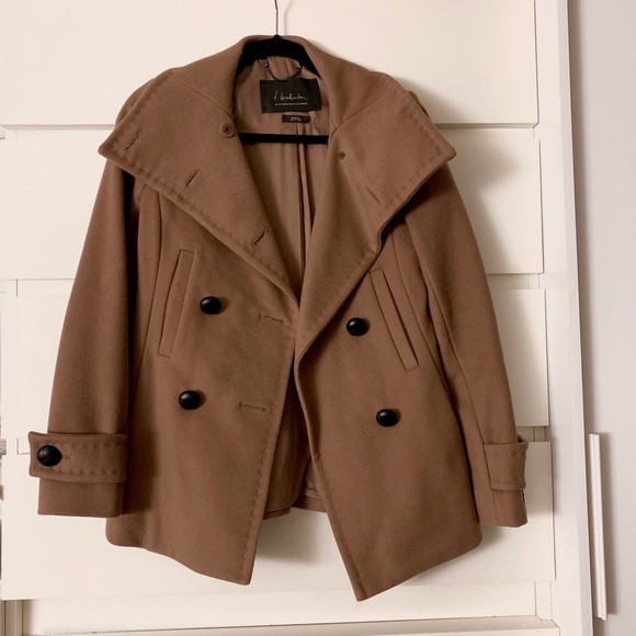 💛 SOLD Babaton Aritzia Wool Cashmere Coat - Picture 4 of 6